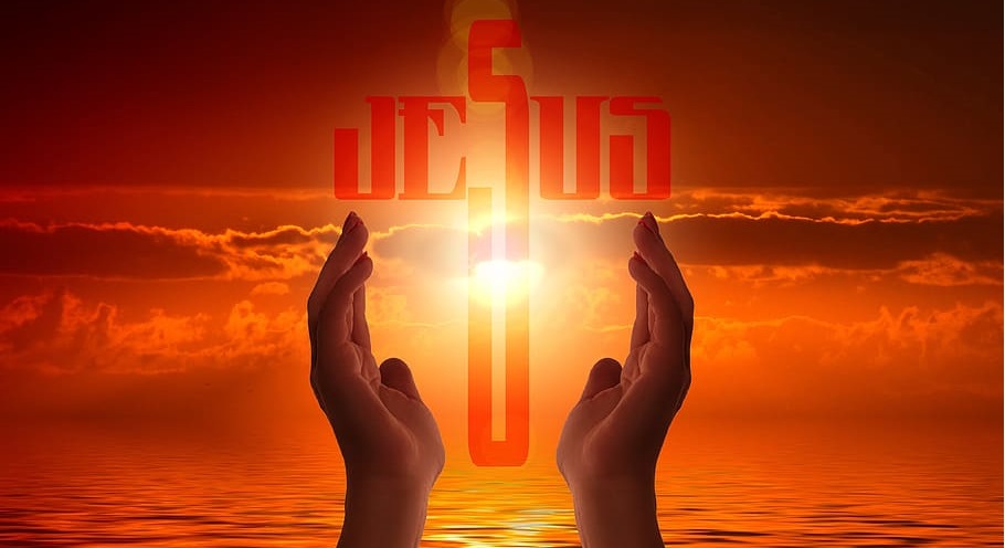 Jesus — hands raised in worship